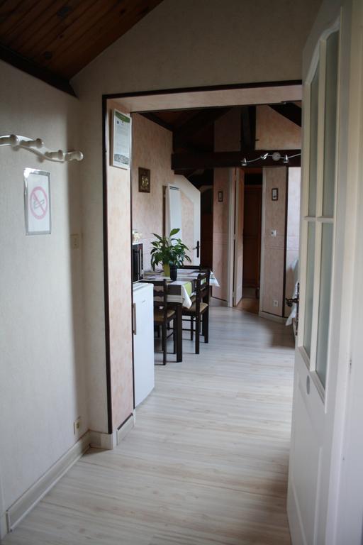 Chambre D'Hotes Les Chenes Chaptelat 部屋 写真